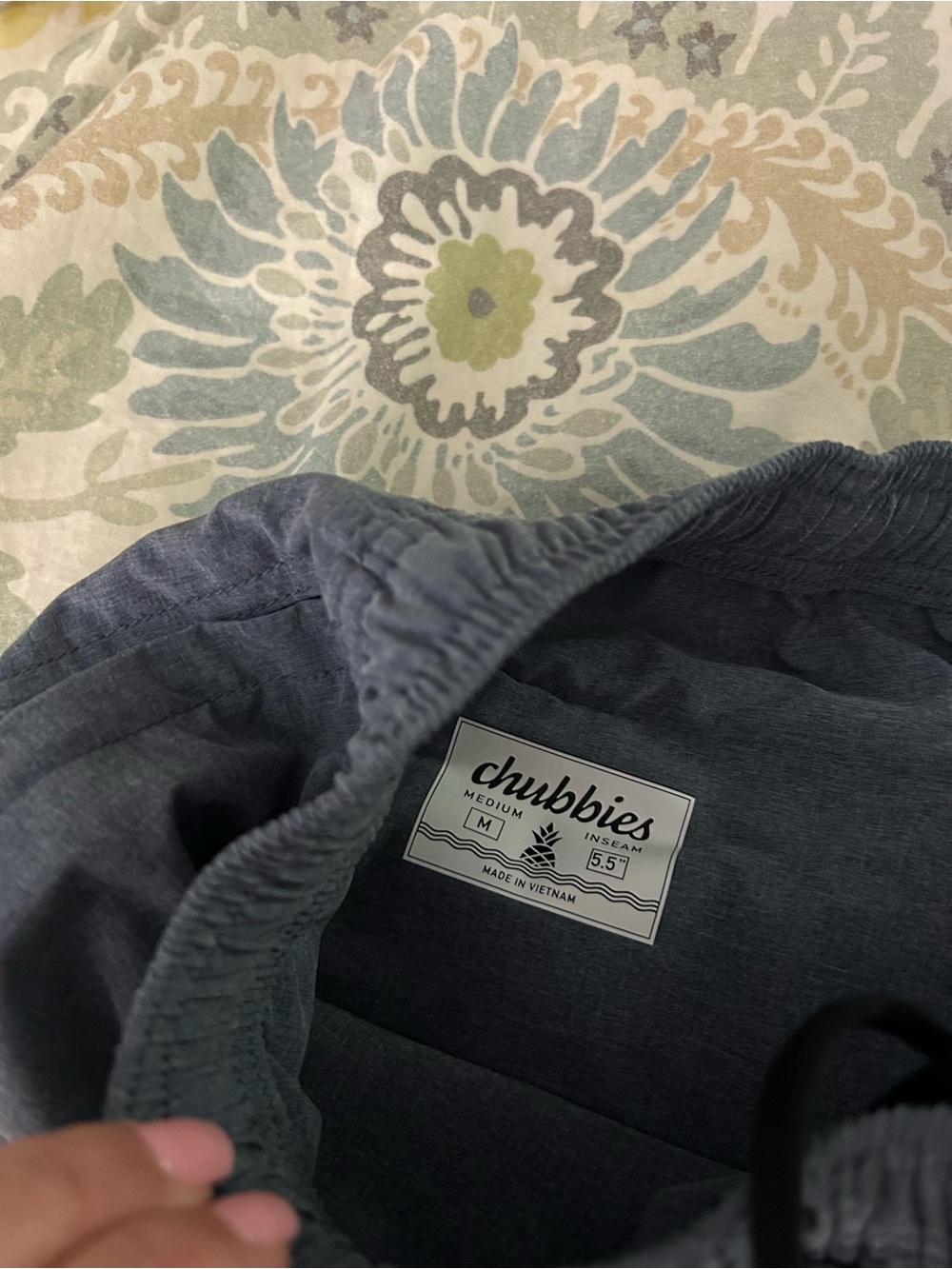 3 pairs of chubbies shorts - Picture 2 of 6
